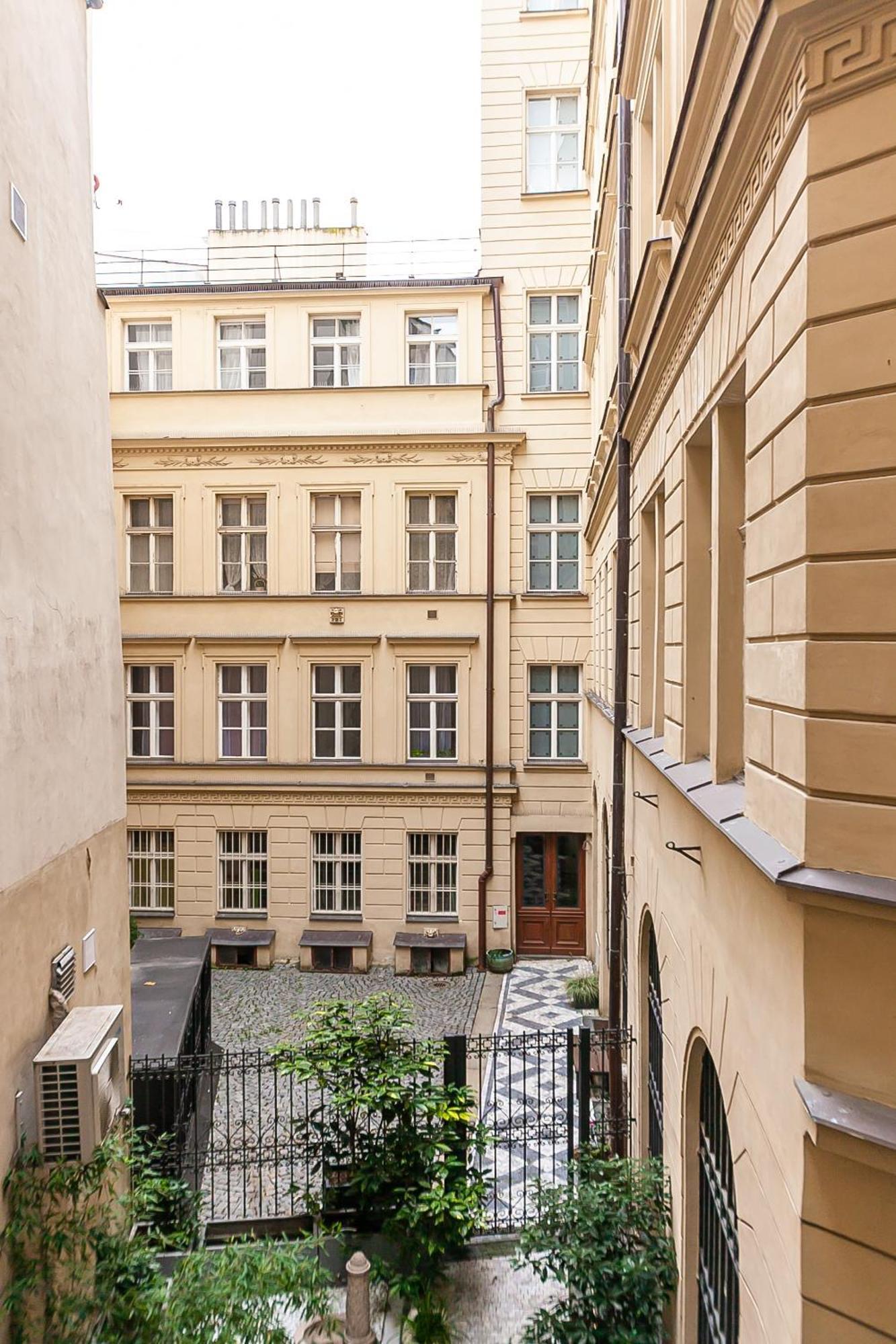 Apartment Malostranské Náměstí Praga Exterior foto